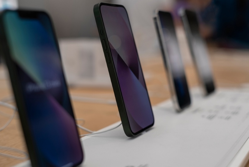 What’s The Right Smartphone For You?